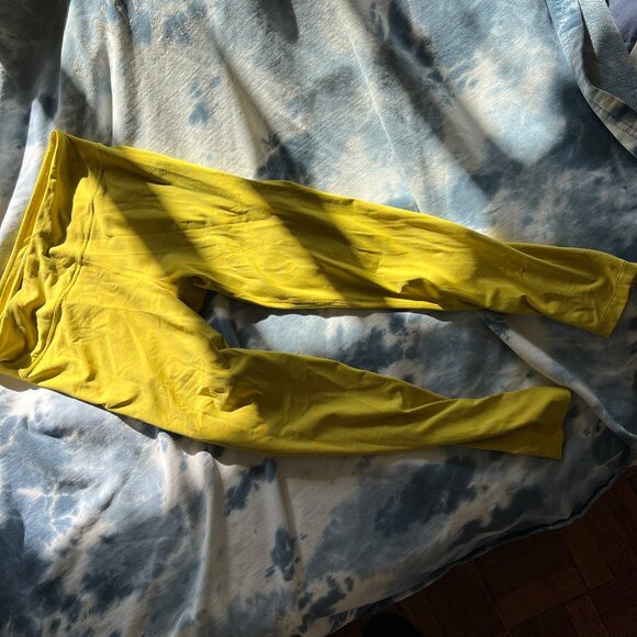 Women's Yellow Outdoor Voices TechSweat 7/8 Flex Leggings Large - Picture 7 of 7